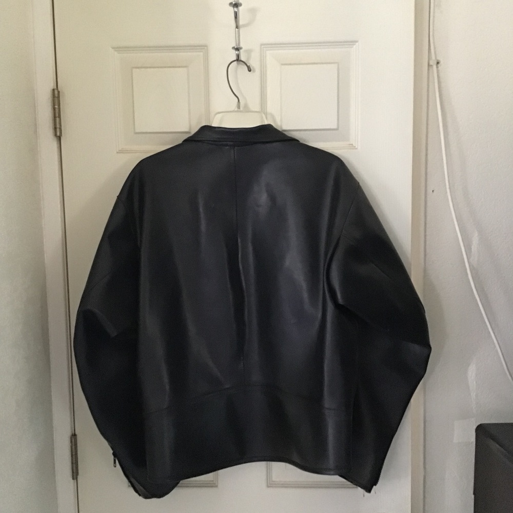 Jacket - Picture 2 of 5